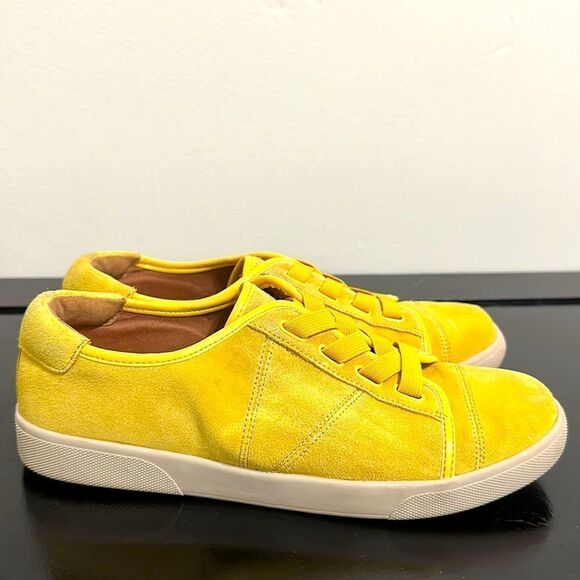 Vionic Jean Suede Yellow Sneakers Sz 6.5 - Picture 1 of 8